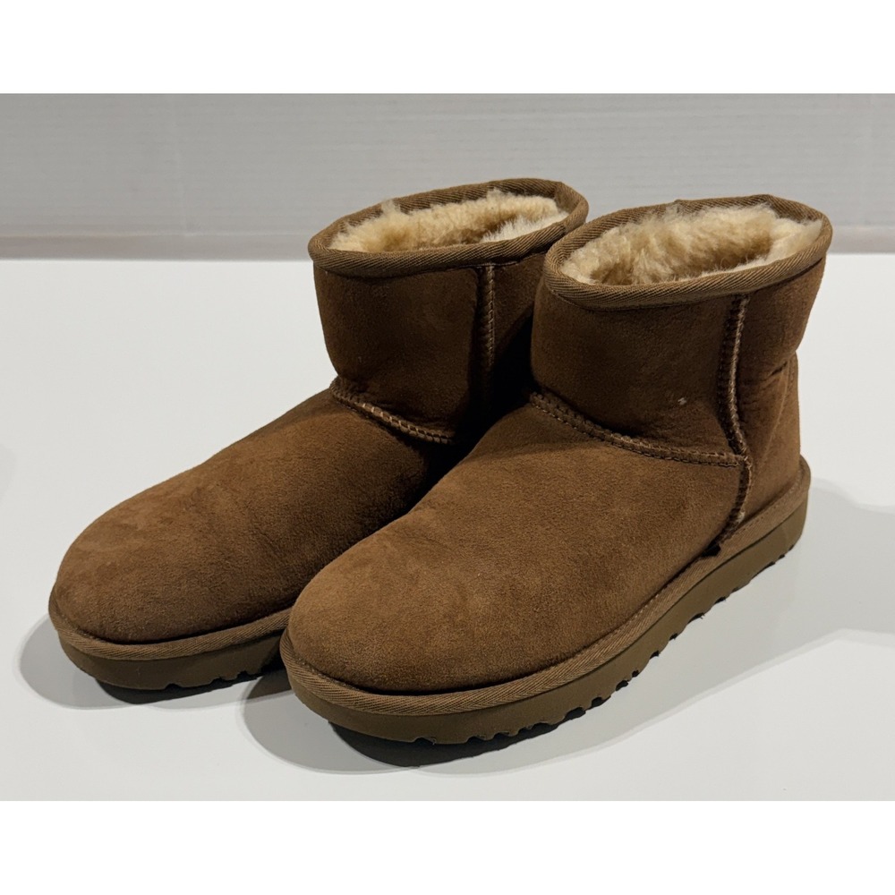UGG Classic Ultra Mini - Women's Shearling Boots 1016222 - Size USA 7